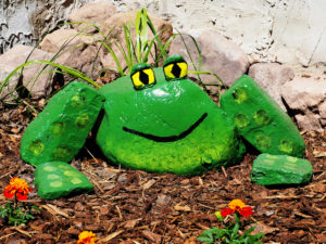 Gartenfrosch aus Stein