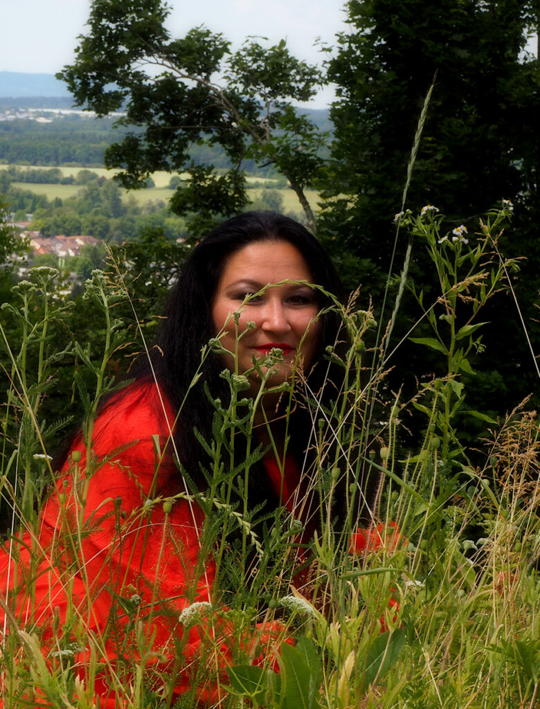 Rubenslady in Grün und Rot