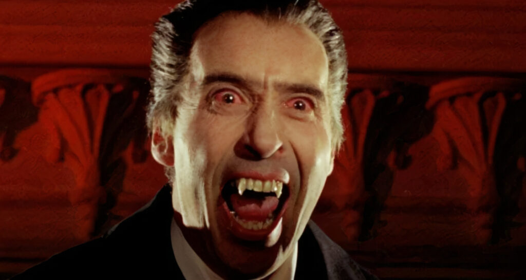 Christopher Lee als Graf Dracula